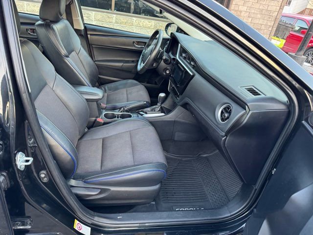 Used 2018 Toyota Corolla SE image 29