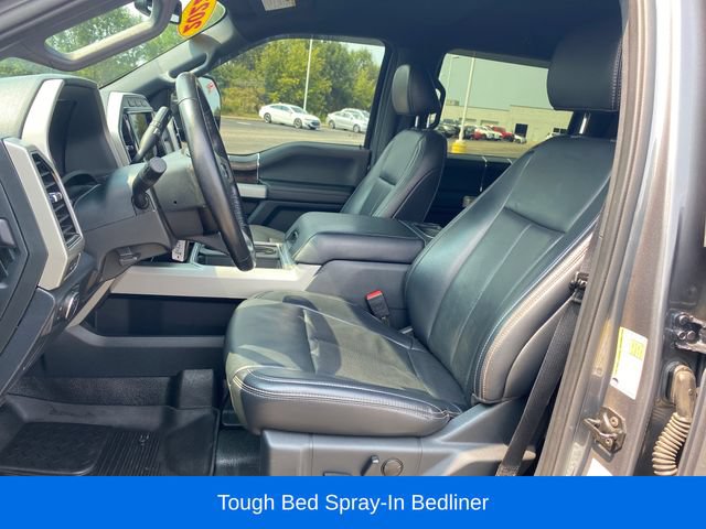 Used 2022 Ford F250 Lariat w/ Black Appearance Package AWD/4WD image 17