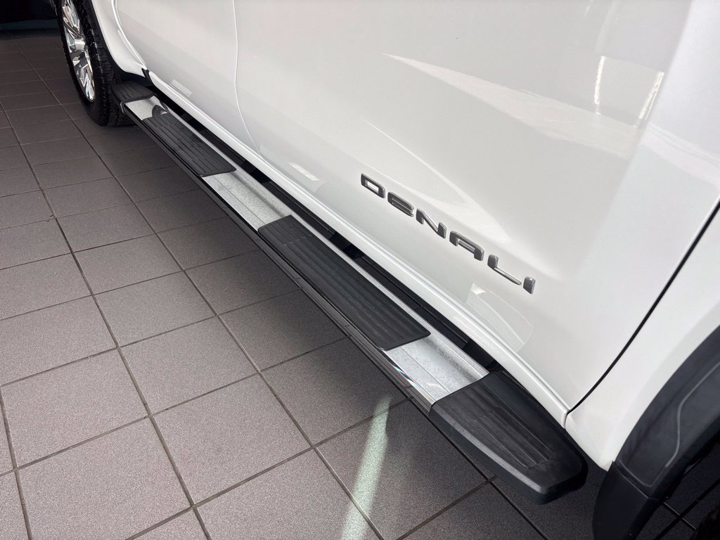 Used 2020 GMC Sierra 1500 Denali AWD/4WD image 11