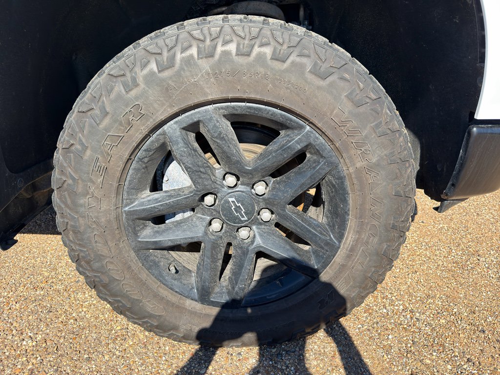 Used 2024 Chevrolet Silverado 1500 LT Trail Boss w/ Protection Package image 12