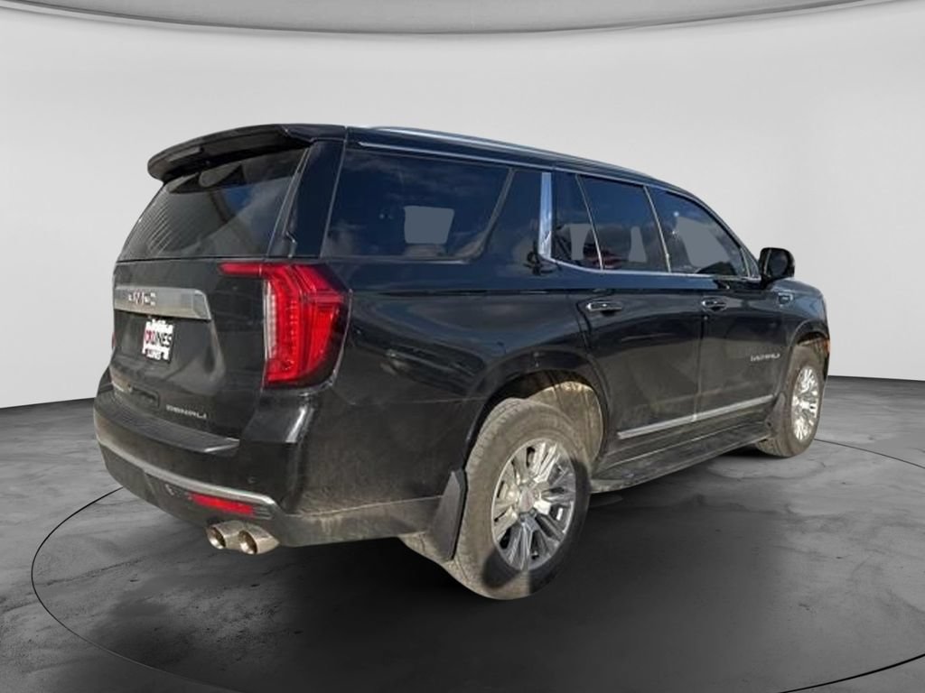 Used 2023 GMC Yukon Denali w/ LPO, Floor Liner Package AWD/4WD image 9