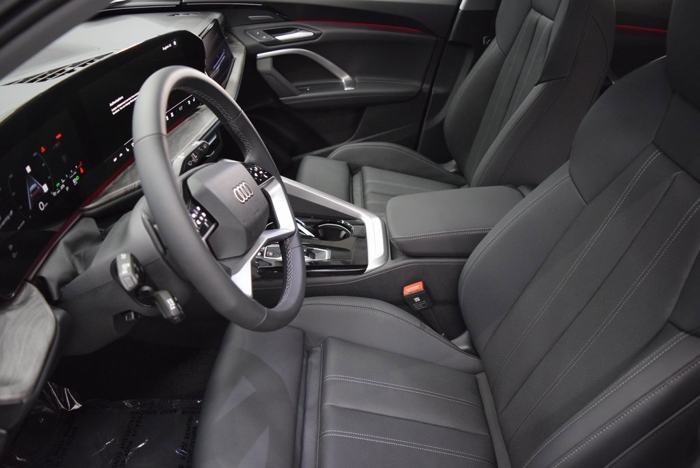 New 2025 Audi Q5 Prestige image 4