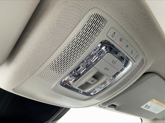 Used 2023 Mercedes-Benz GLS 450 4MATIC image 17