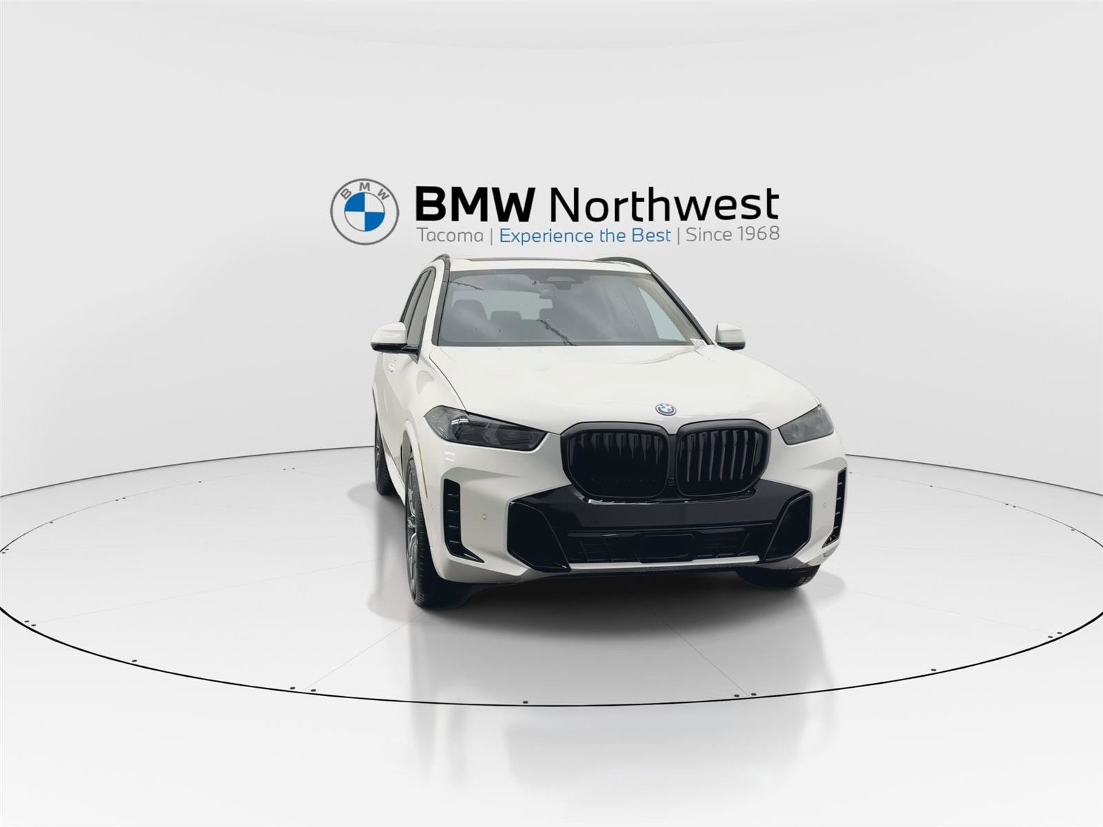 New 2026 BMW X5 xDrive50e w/ M Sport Package image 7