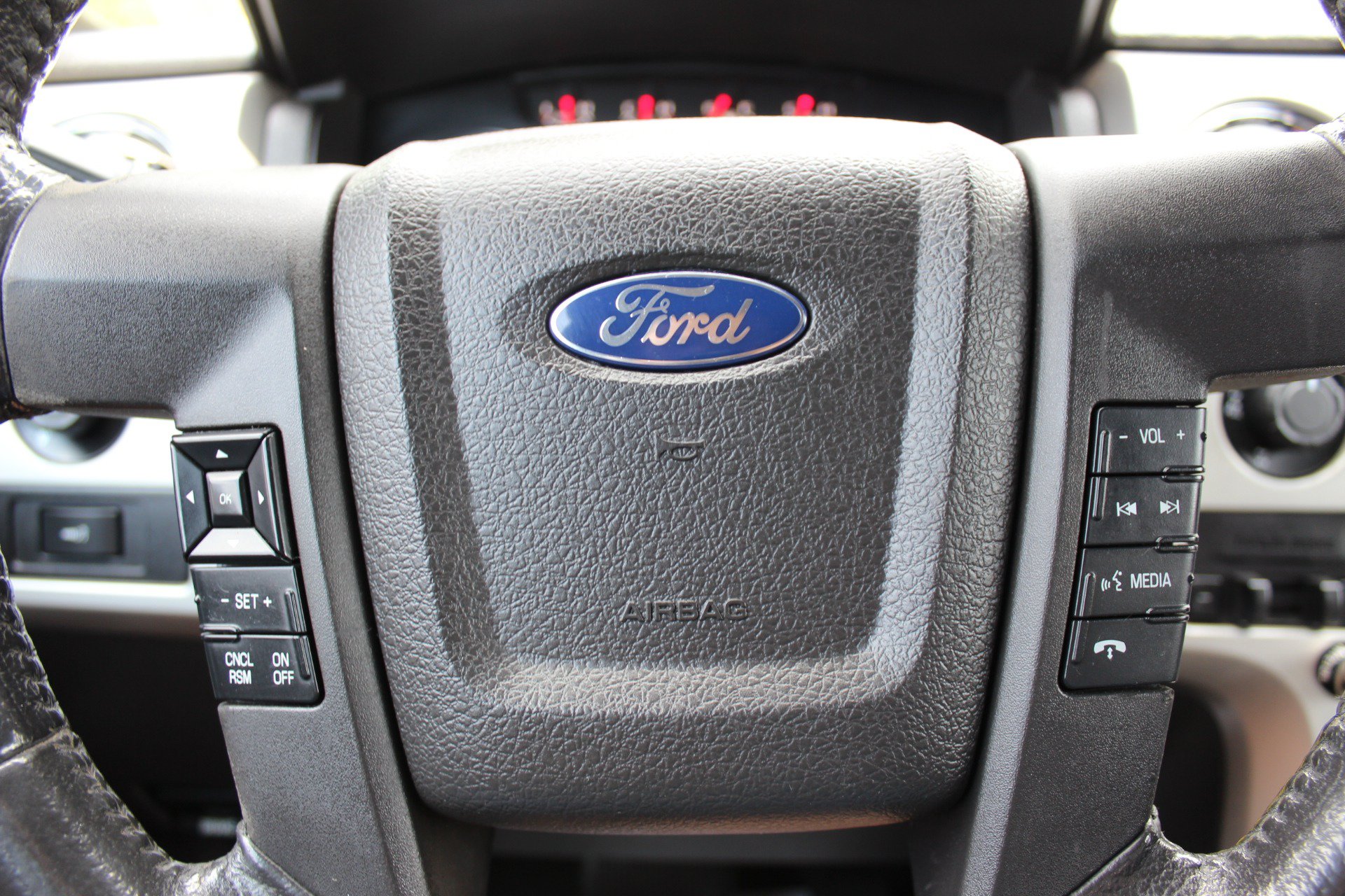 Used 2013 Ford F150 FX4 w/ Luxury Equipment Group AWD/4WD image 24