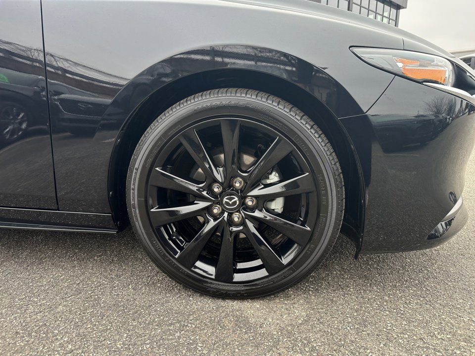 Certified 2025 MAZDA MAZDA3 s image 29