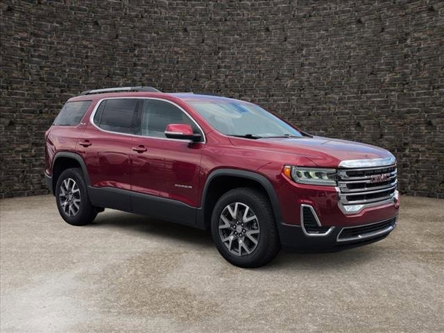 Used 2023 GMC Acadia SLE w/ Driver Convenience Package image 2