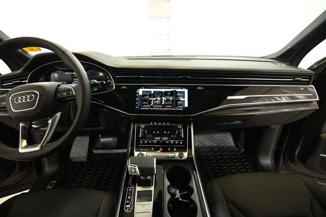 Used 2026 Audi Q7 3.0T Premium Plus w/ Premium Plus Package image 2