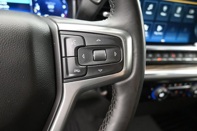 Used 2023 Chevrolet Silverado 1500 LT AWD/4WD image 6