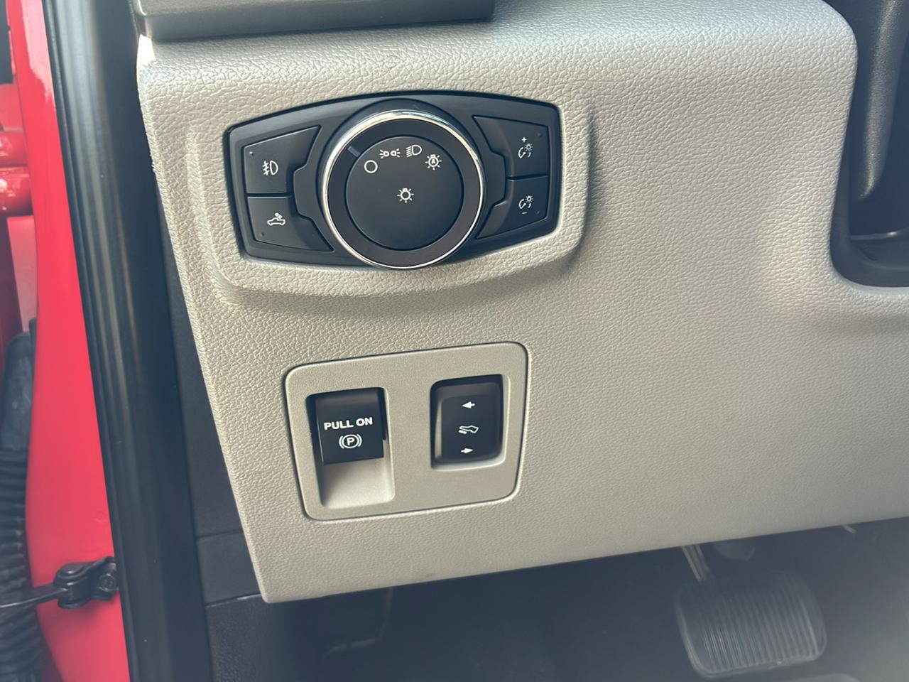 Used 2019 Ford F150 XLT w/ Equipment Group 301A Mid AWD/4WD image 26