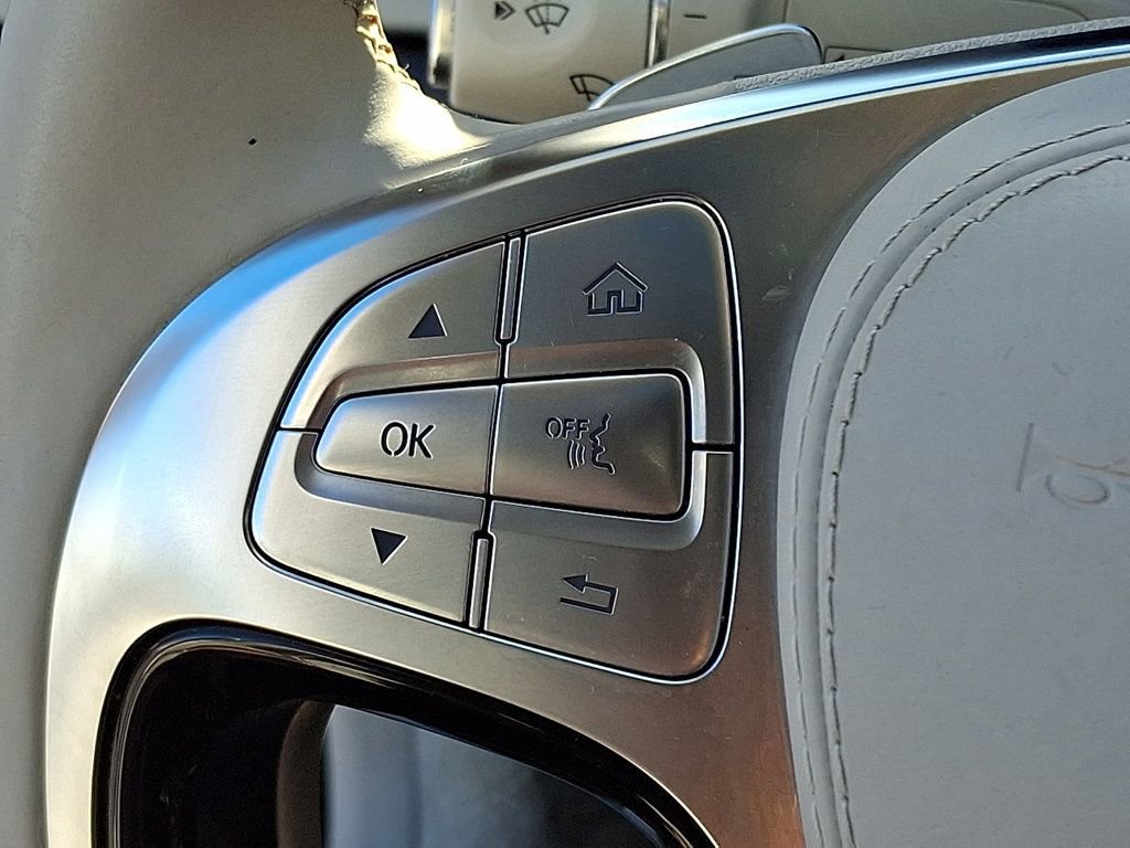 Used 2017 Mercedes-Benz S 550 4MATIC Sedan image 21