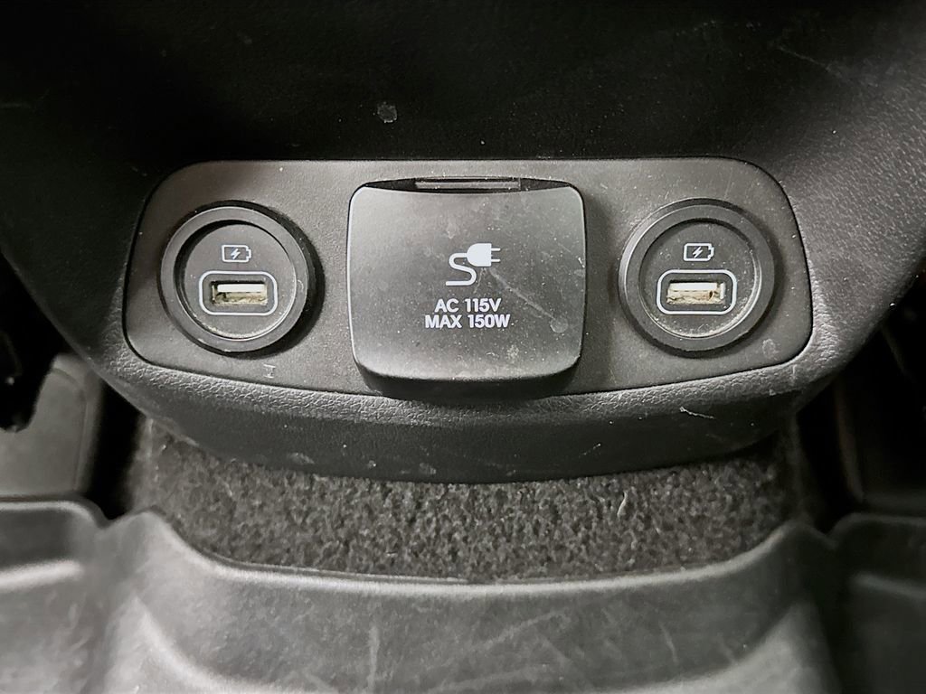 Certified 2023 Hyundai Santa Fe Limited image 27