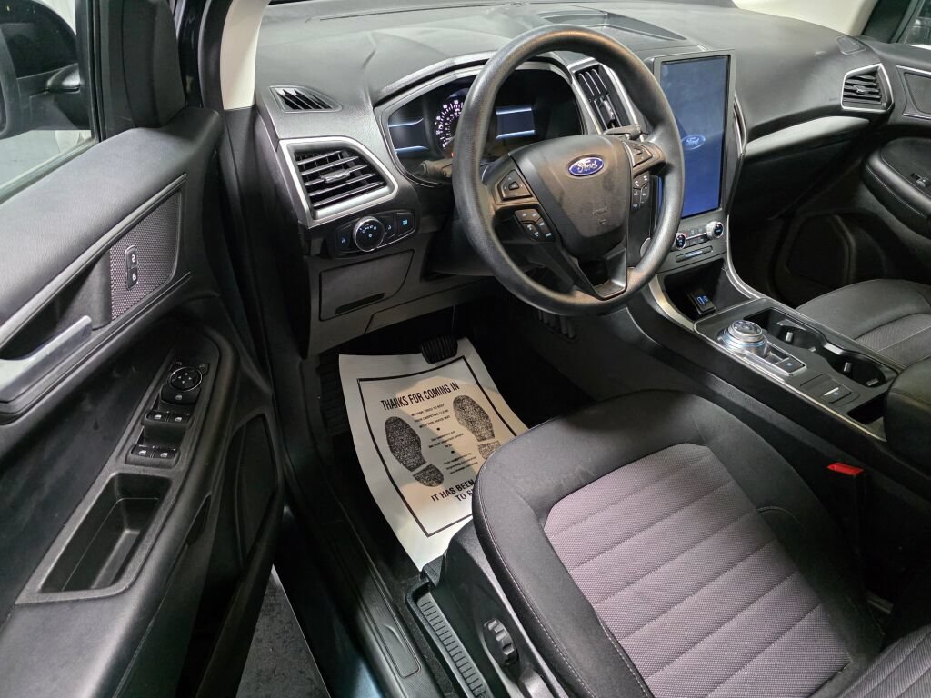 Used 2022 Ford Edge SE w/ Black Appearance Package AWD/4WD image 6