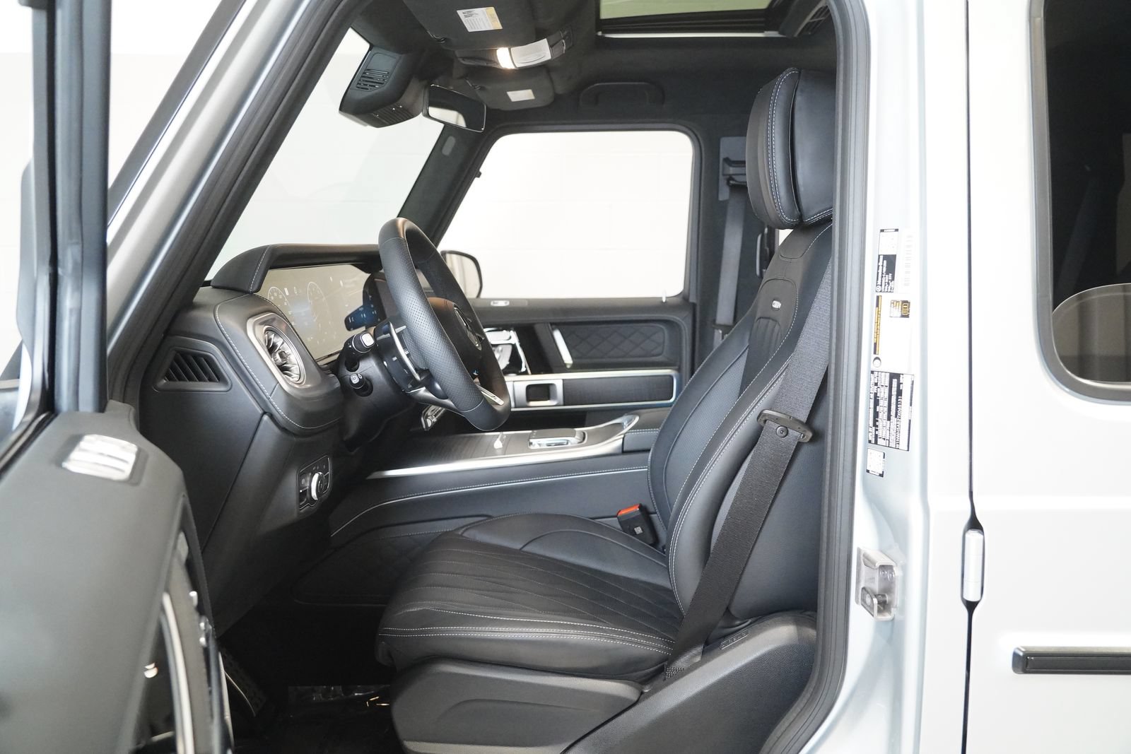 Certified 2026 Mercedes-Benz G 63 AMG 4MATIC image 10