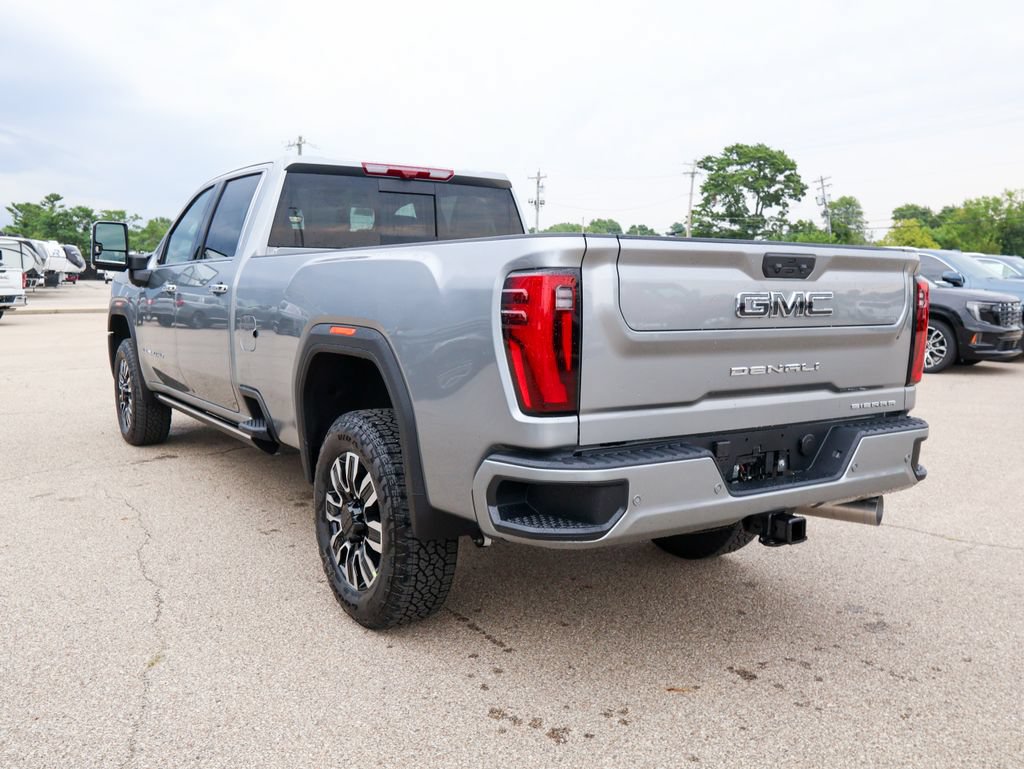 New 2026 GMC Sierra 3500 Denali Ultimate w/ LPO, Black Badging Package AWD/4WD image 32