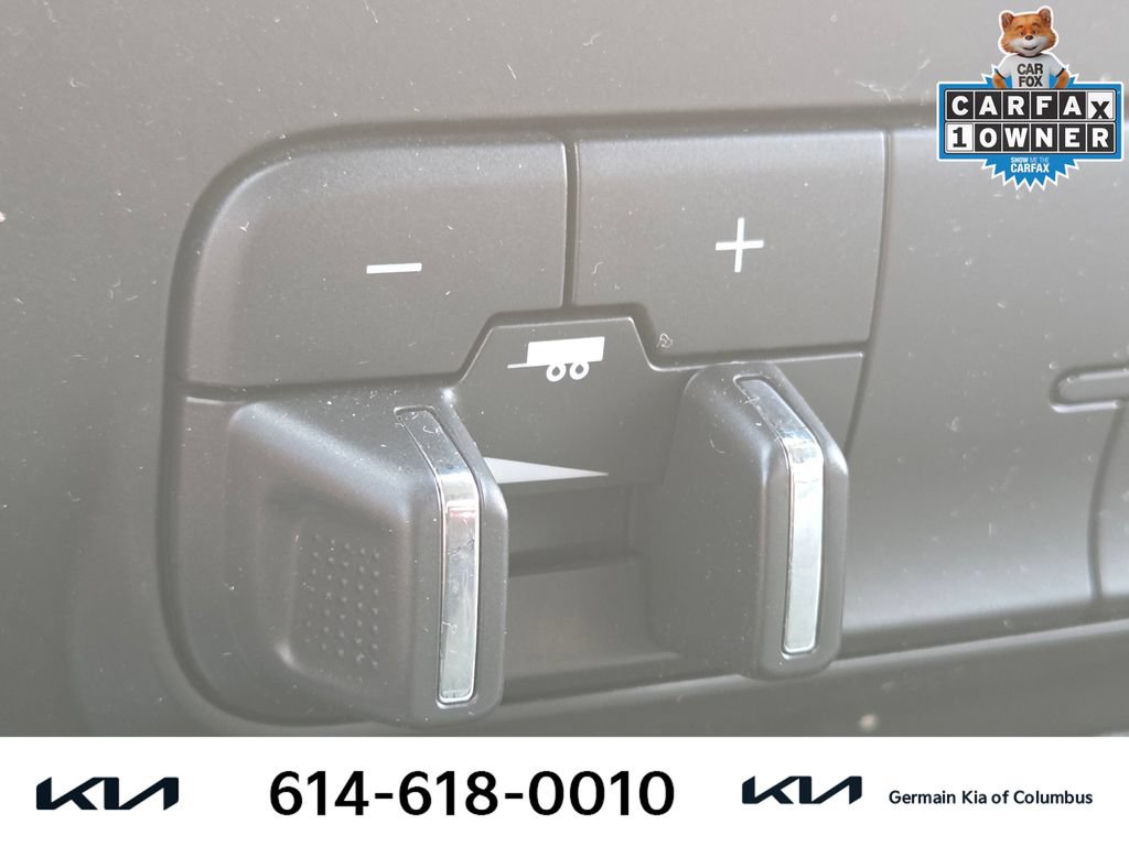 Used 2022 RAM 1500 Classic SLT w/ Electronics Group AWD/4WD image 29
