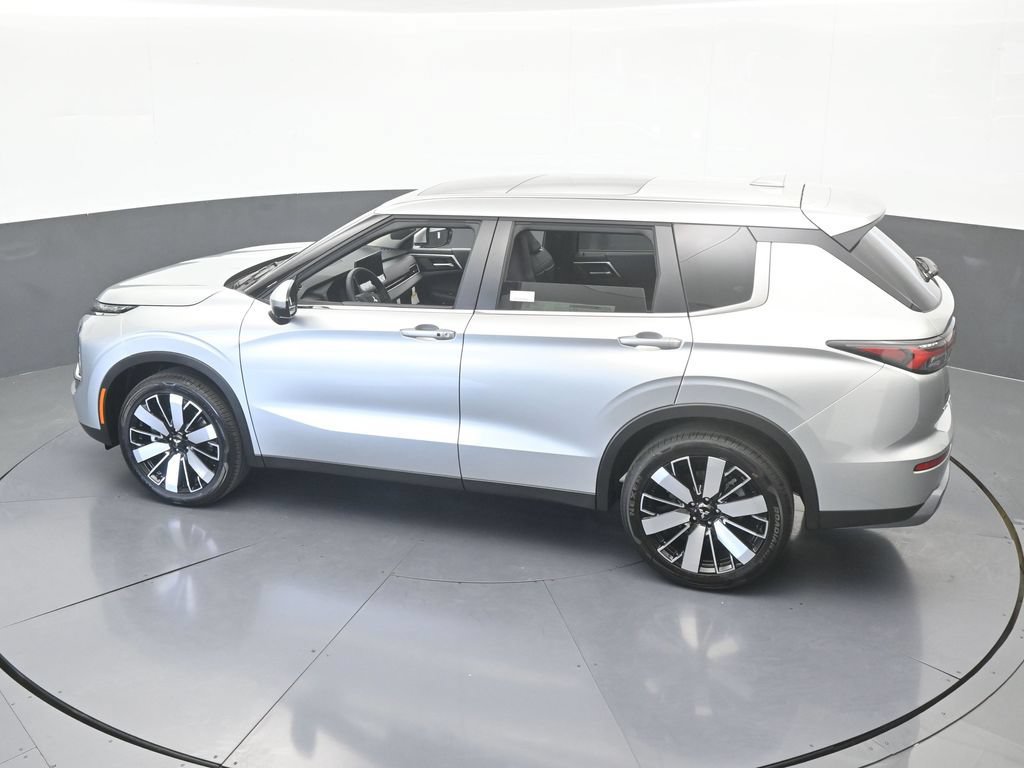 New 2026 Mitsubishi Outlander SE FWD image 56