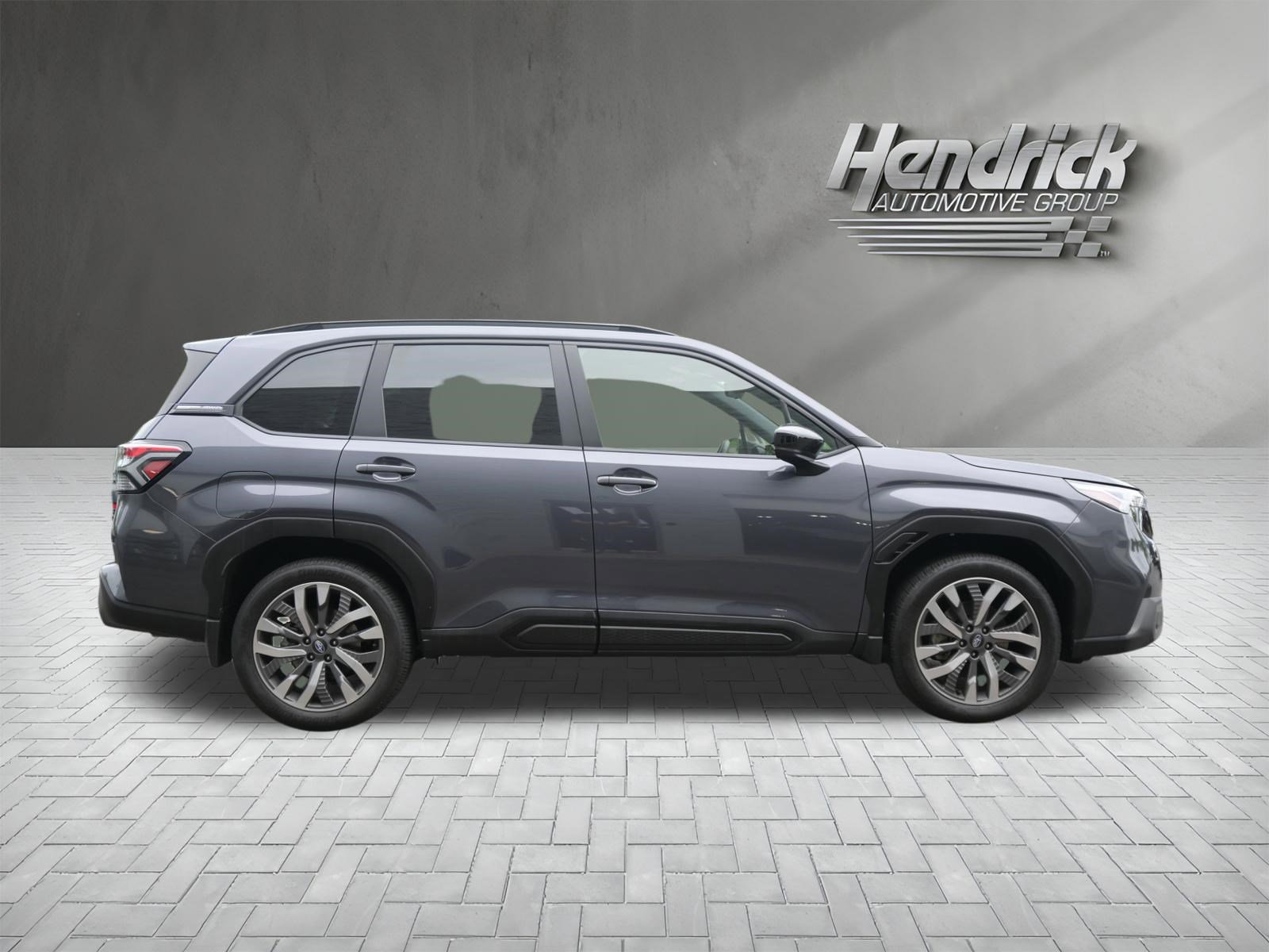 Certified 2025 Subaru Forester Touring AWD/4WD image 10