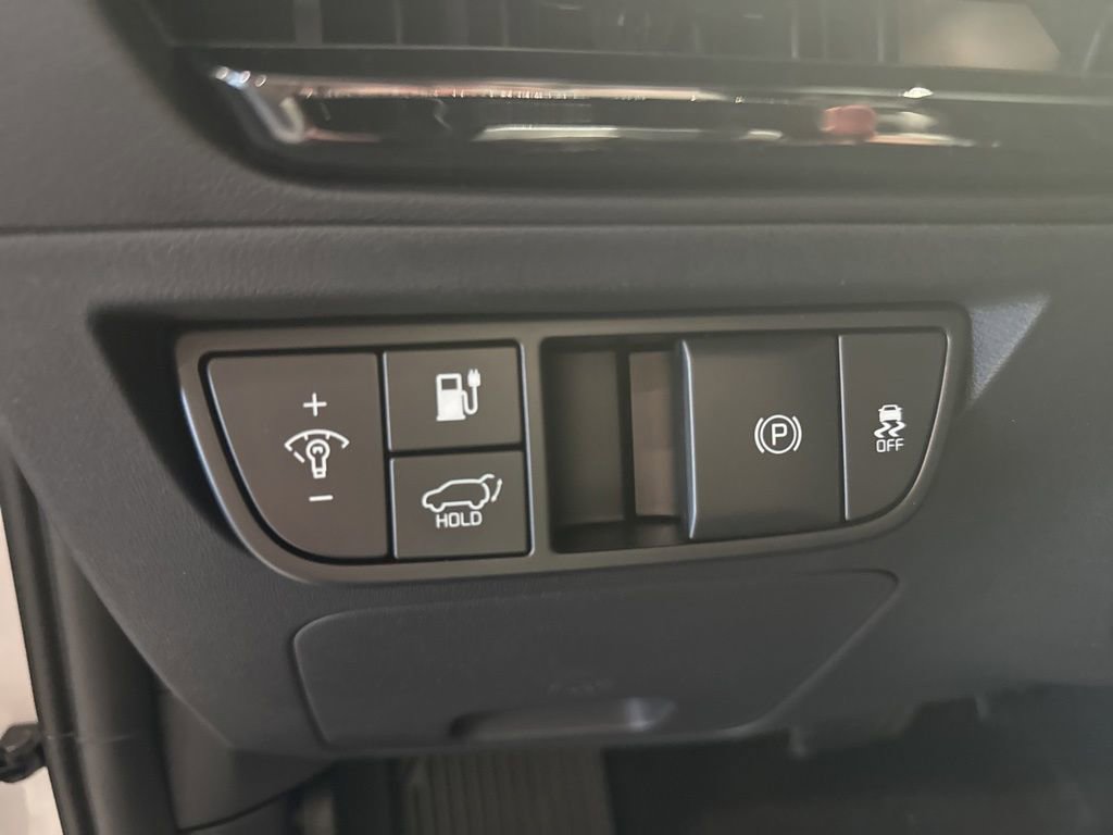 New 2025 Kia EV6 Wind image 14