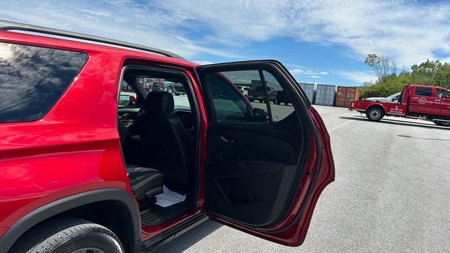 Certified 2023 Chevrolet Traverse RS image 39