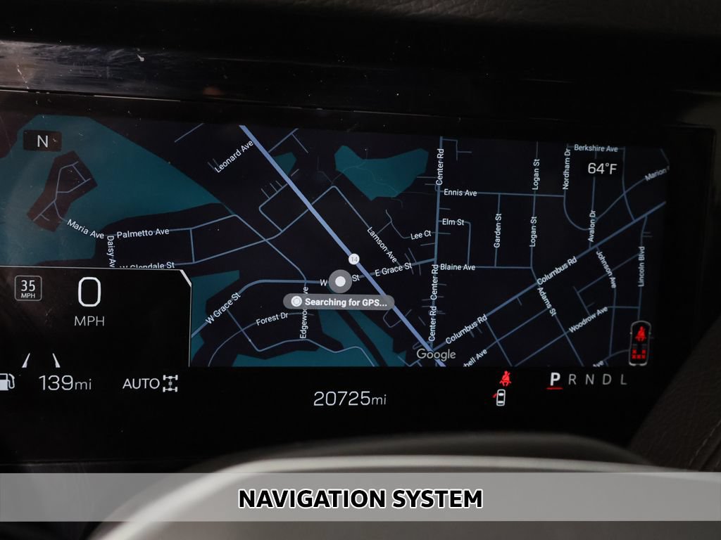 Used 2025 GMC Yukon Denali AWD/4WD image 3