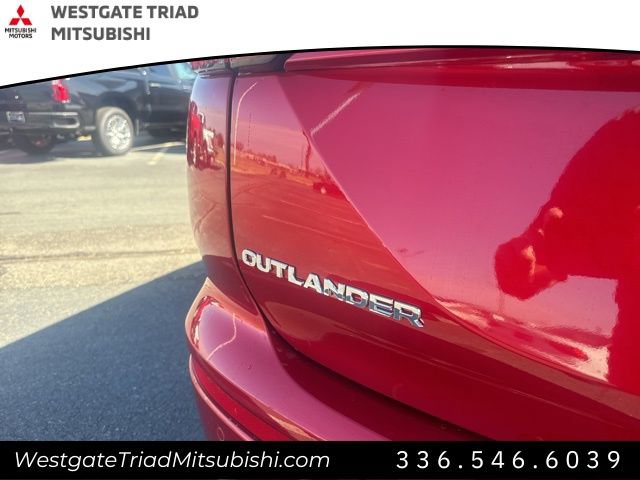 New 2025 Mitsubishi Outlander SEL AWD/4WD image 10