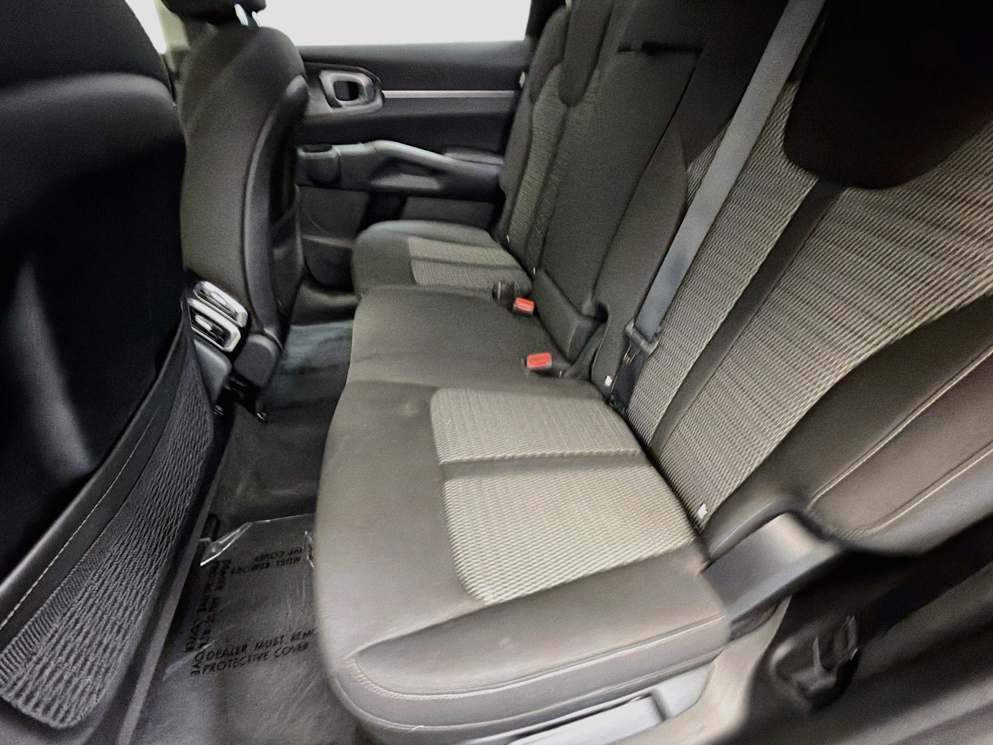 Used 2025 Kia Sorento LX FWD image 13