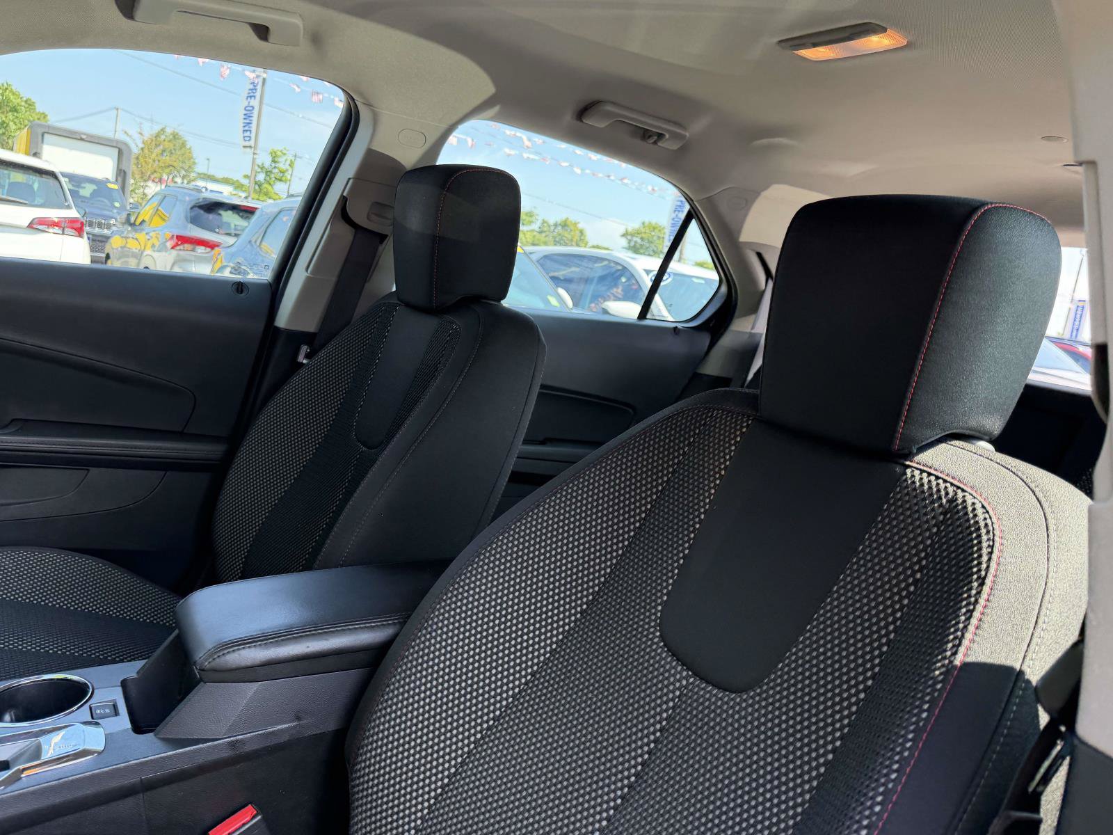 Used 2017 Chevrolet Equinox LS FWD image 8