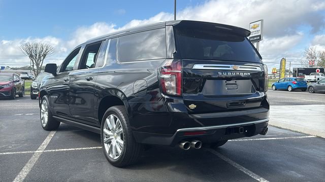 Used 2021 Chevrolet Suburban High Country w/ Premium Package RWD image 5