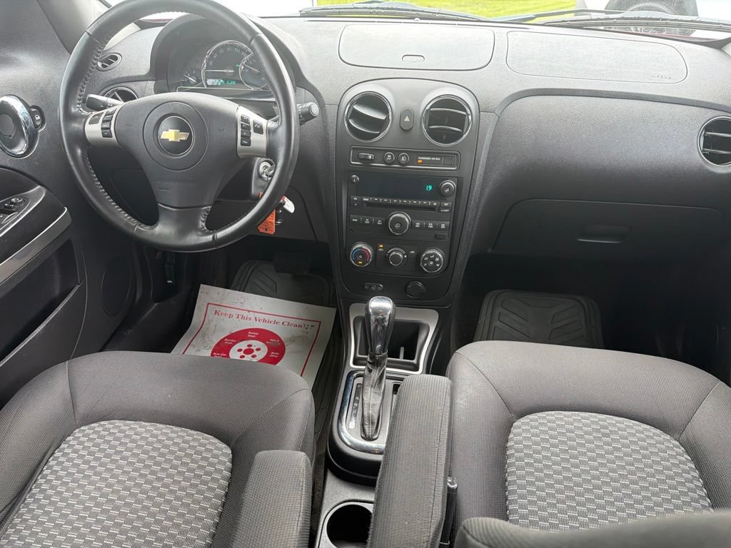 Used 2010 Chevrolet HHR LT w/ My Link Package FWD image 7