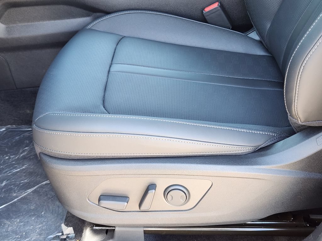 New 2026 Kia Sorento S w/ S Panoramic Sunroof Package FWD image 8