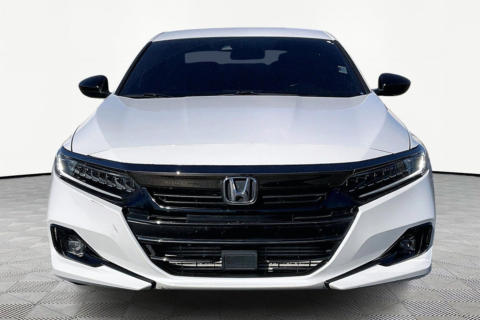 Used 2022 Honda Accord Sport image 3
