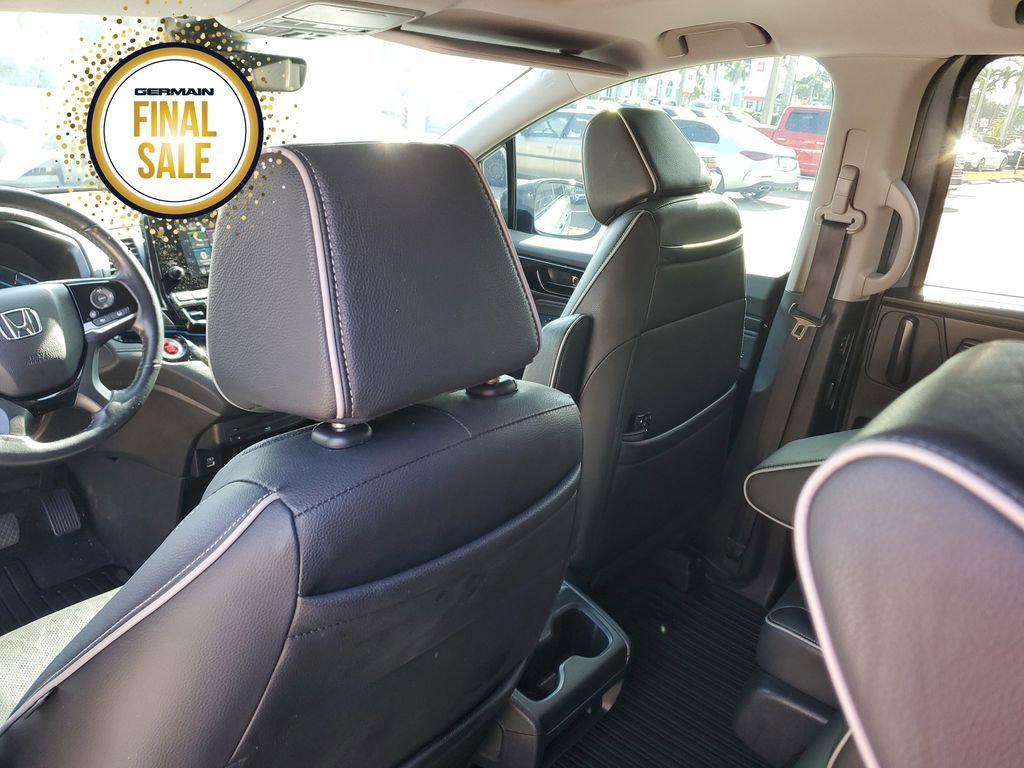 Used 2023 Honda Odyssey Elite image 18