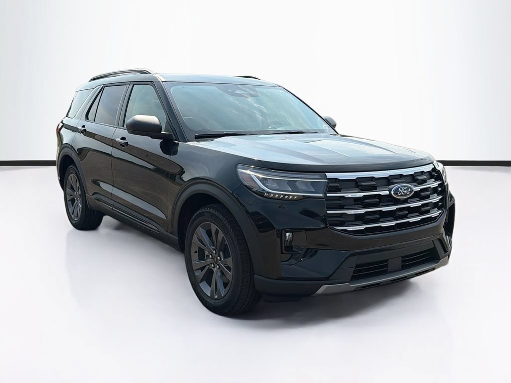 New 2026 Ford Explorer Active w/ Active Comfort Package AWD/4WD image 3