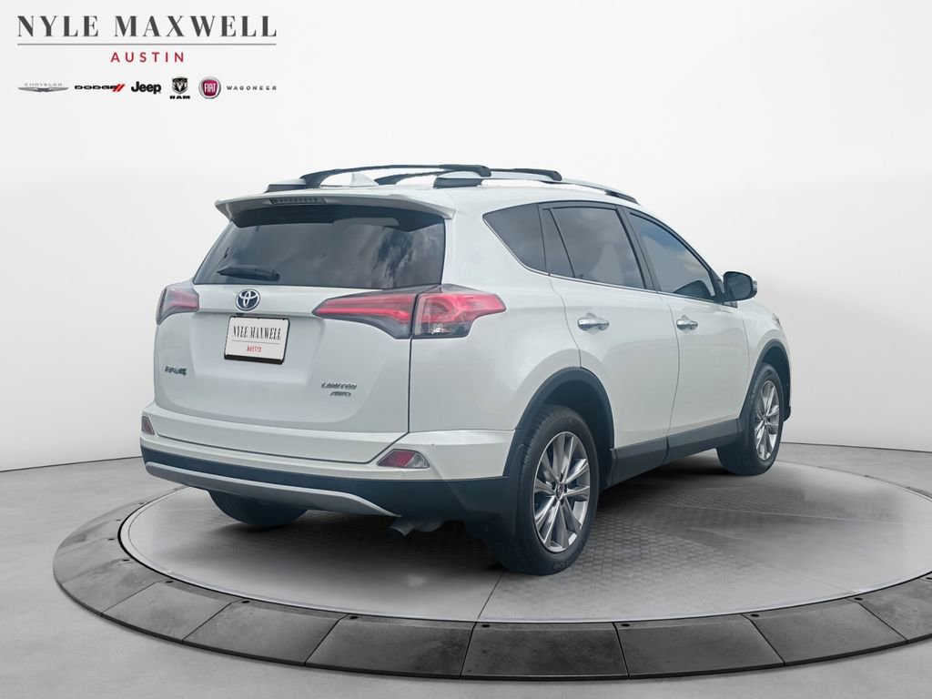 Used 2016 Toyota RAV4 Limited image 16