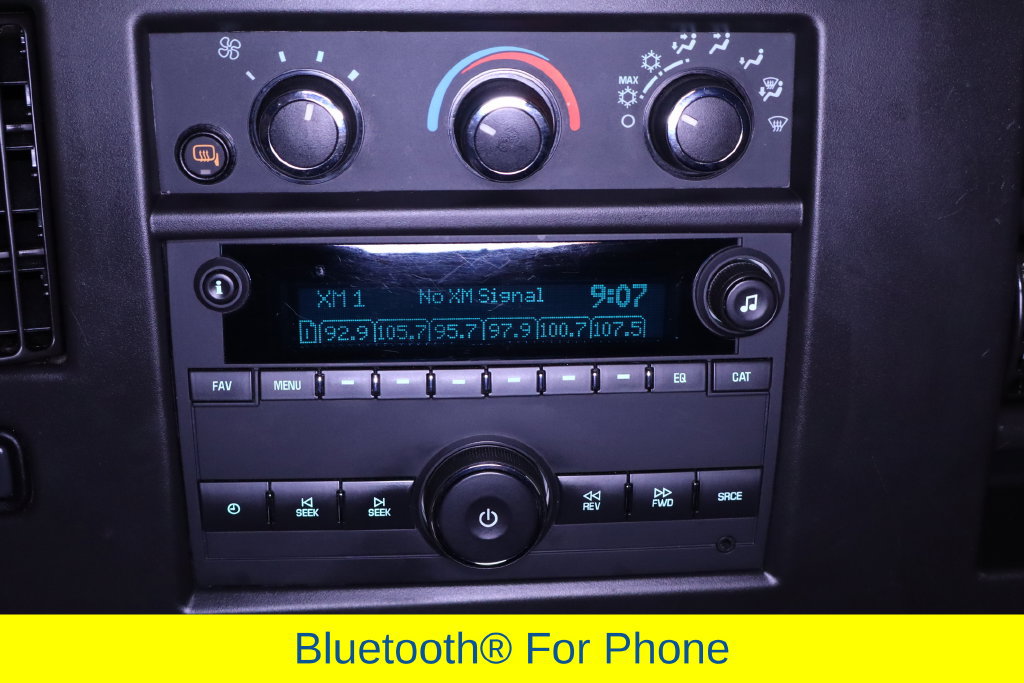 Used 2023 Chevrolet Express 2500 w/ Driver Convenience Package RWD image 19