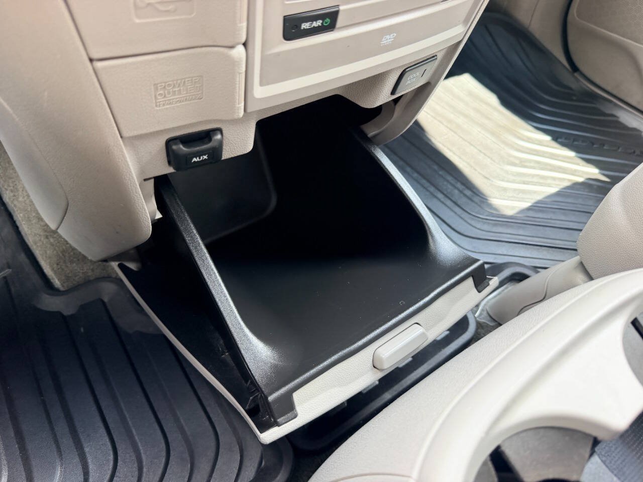 Used 2016 Honda Odyssey EX-L image 45