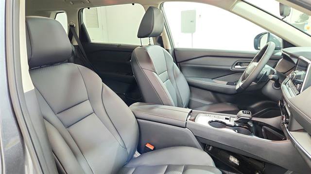 New 2026 Nissan Rogue SV w/ SV Premium Package image 26