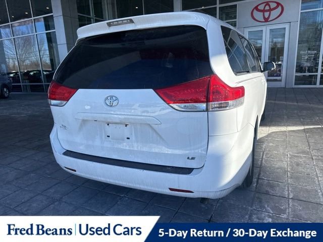 Used 2013 Toyota Sienna LE image 5