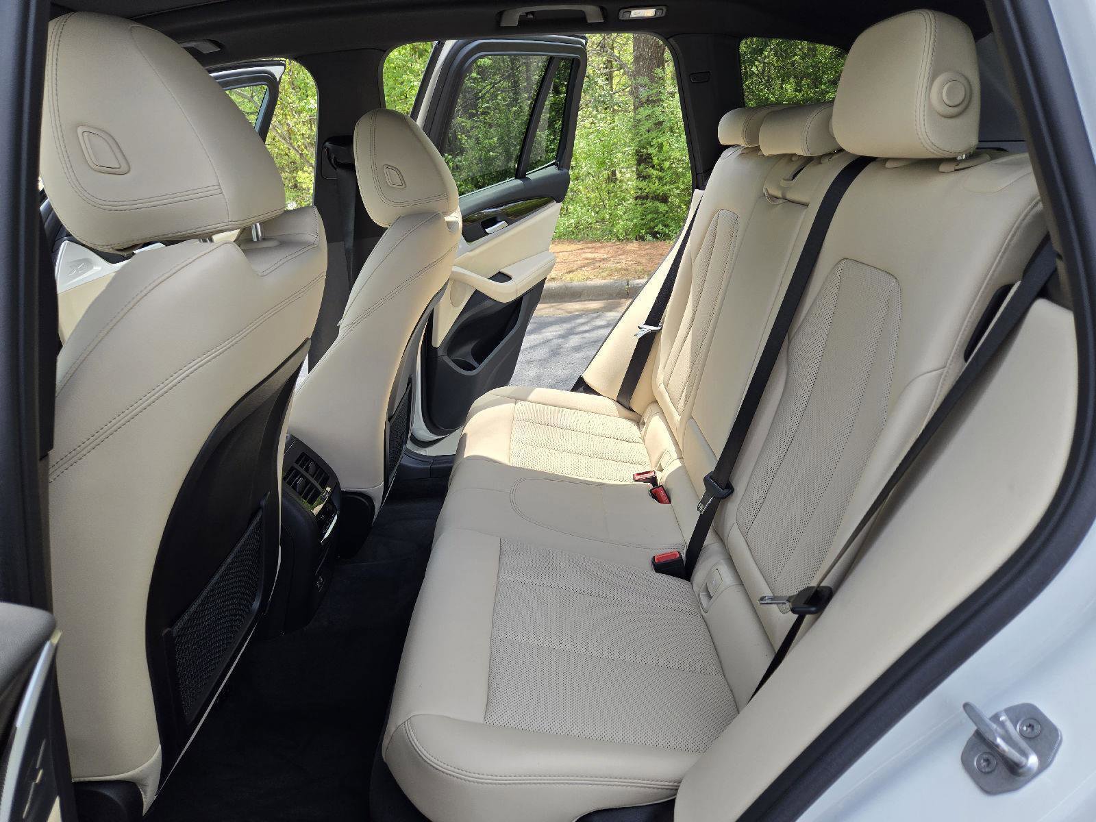 Used 2023 BMW X3 sDrive30i w/ Premium Package image 23