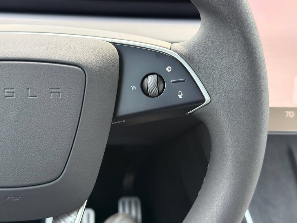 Used 2026 Tesla Model Y Long Range AWD/4WD image 21
