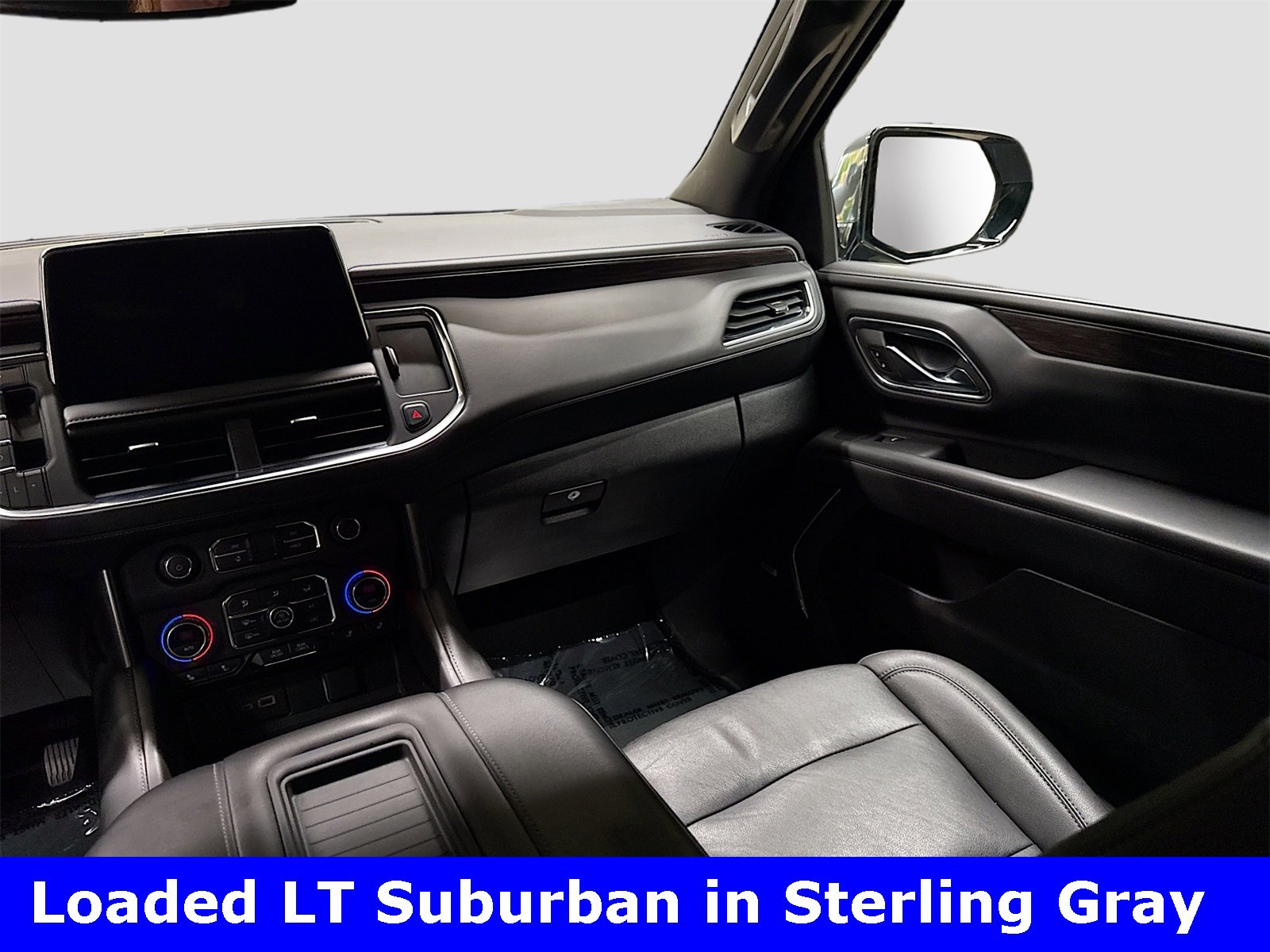 Used 2023 Chevrolet Suburban LT image 24