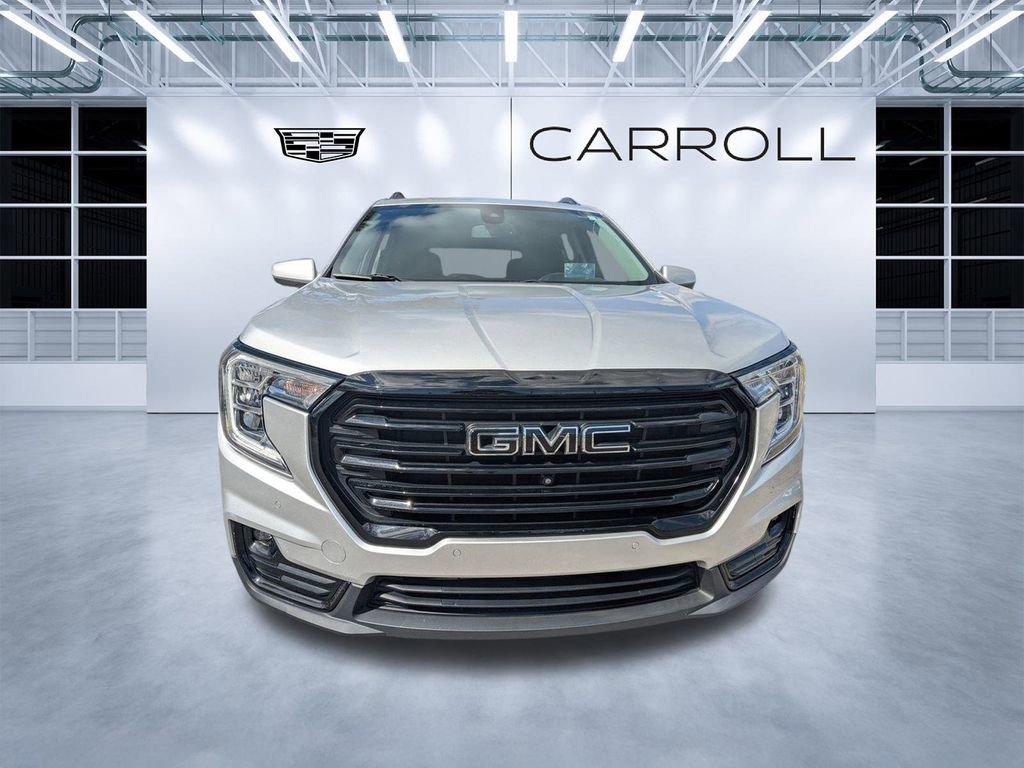 Used 2022 GMC Terrain SLT w/ Infotainment Package II image 9