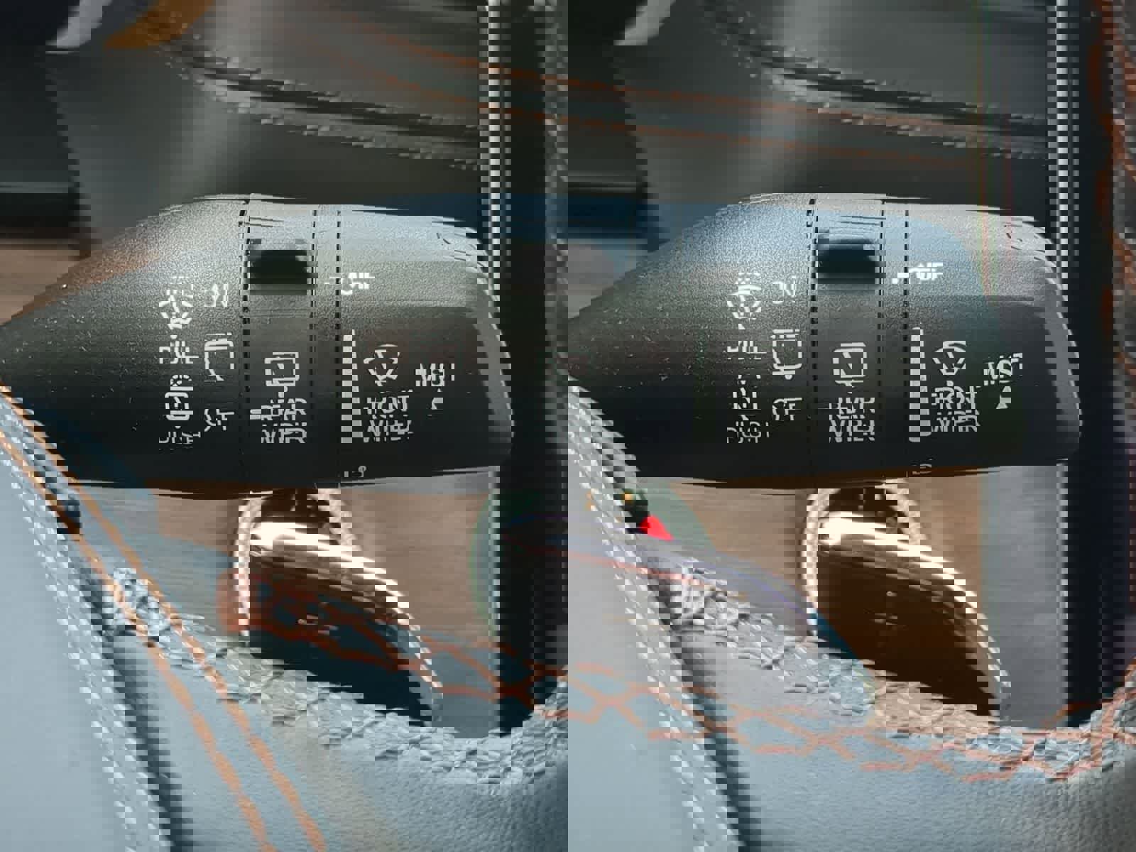 Certified 2024 Jeep Grand Cherokee L Summit w/ Advanced Protech Group IV image 34