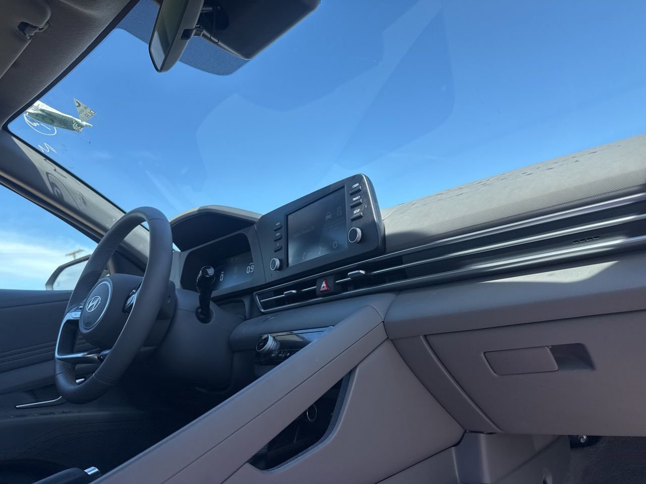 Used 2026 Hyundai Elantra Sport image 28