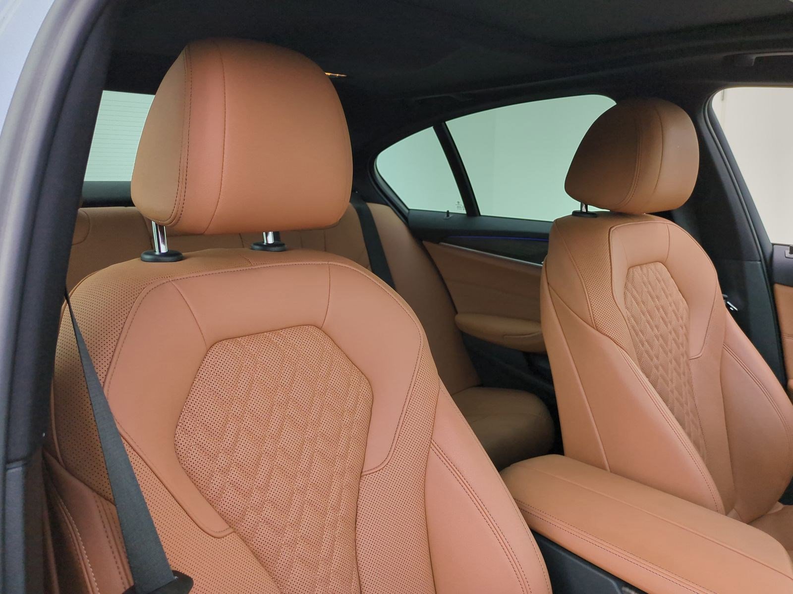 Certified 2023 BMW 540i w/ M Sport Package image 33