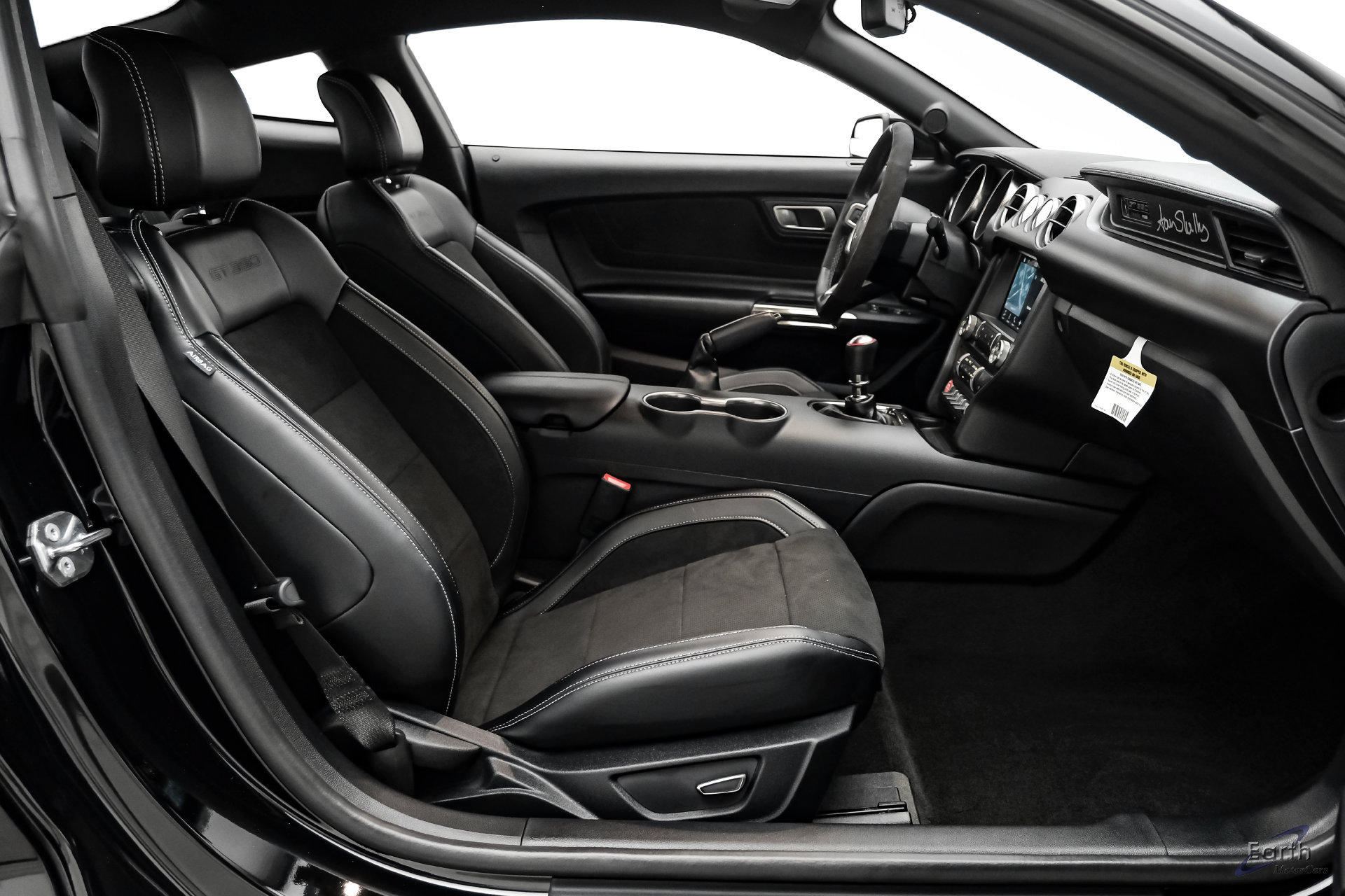 Used 2015 Ford Mustang Shelby GT350 RWD image 45
