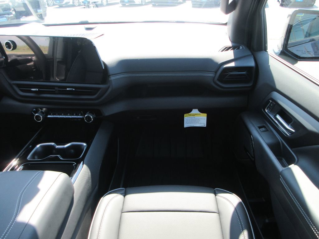 New 2026 Chevrolet Silverado EV LT w/ Plus Package image 18