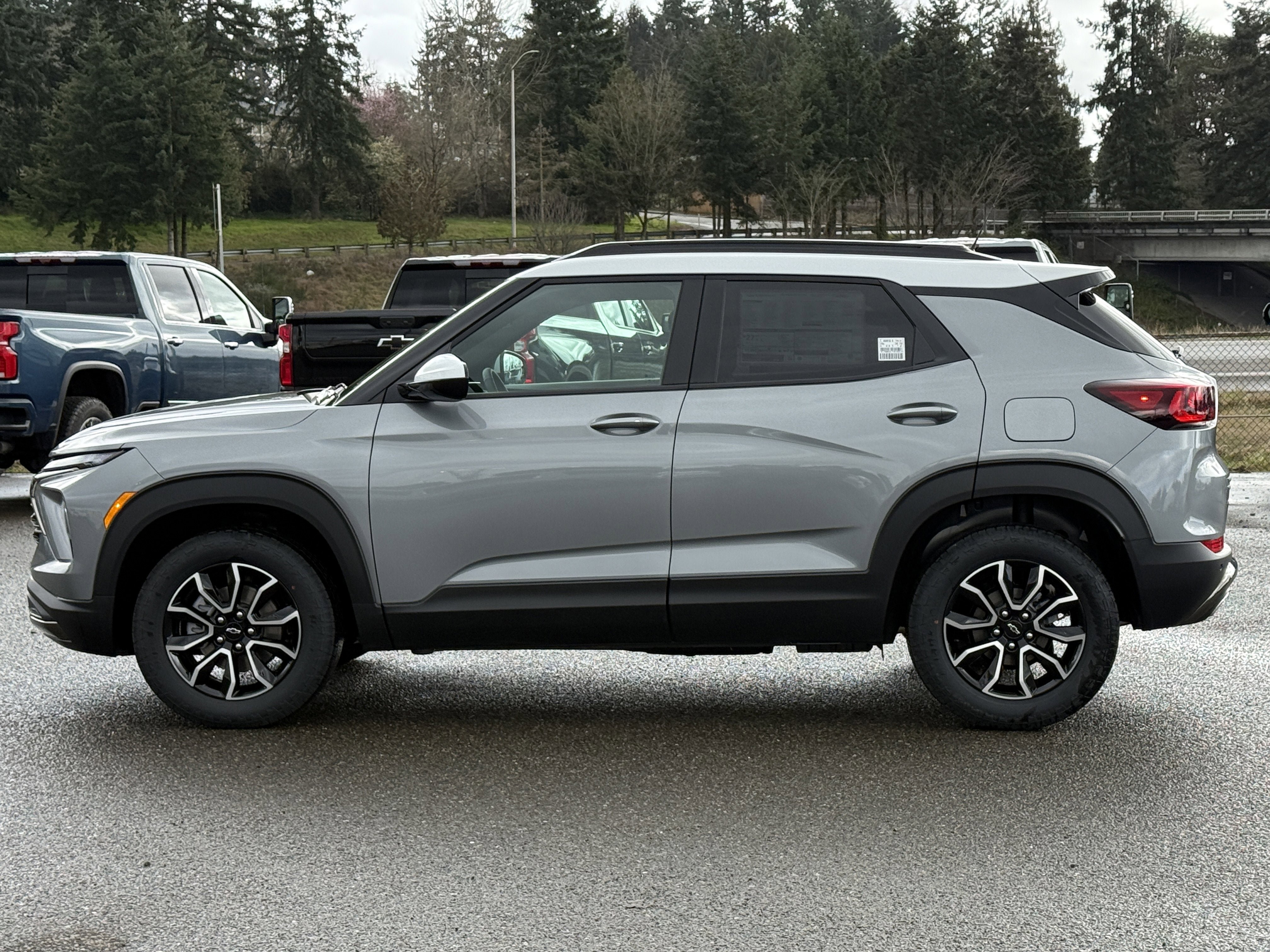 New 2026 Chevrolet TrailBlazer ACTIV w/ Convenience Package image 2