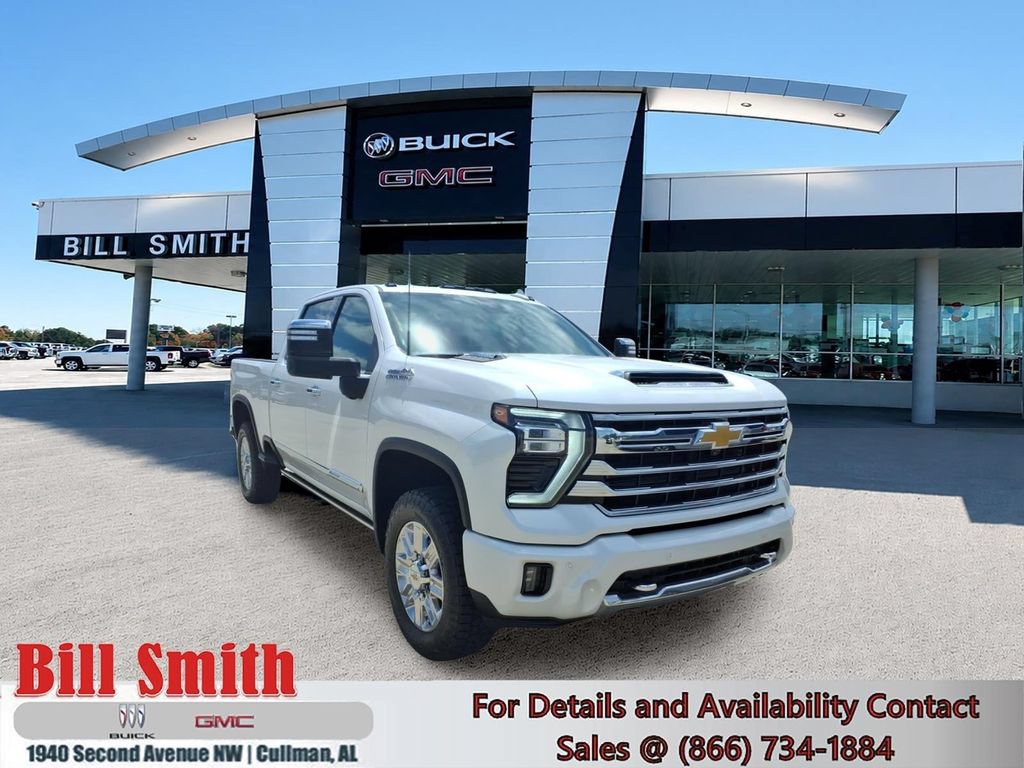 Used 2024 Chevrolet Silverado 2500 High Country w/ High Country Premium Package AWD/4WD image 1